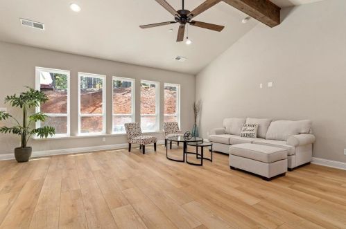 14563 Flicker Dr, Grass Valley, CA 95949-9270