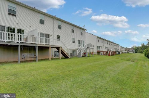 109 Landover Ct, West Enola PA  17025 exterior