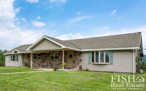 82 Fink Hill Dr, Loyalsockville, PA 17754-9037