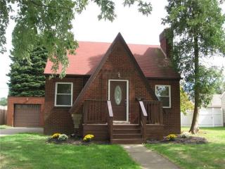 1156 Miles Ave, Canton, OH 44710-1242