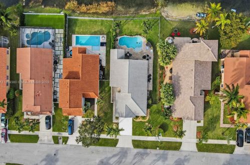 18125 21st St, Hollywood FL  33029-3030 exterior