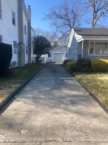 1323 L St, Belmar NJ  07719-2834 exterior