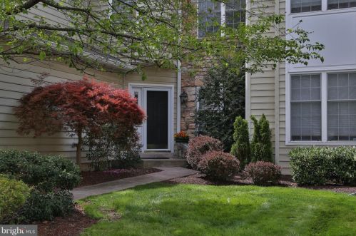 103 Birkdale Dr, Blue Bell, PA 19422-3267