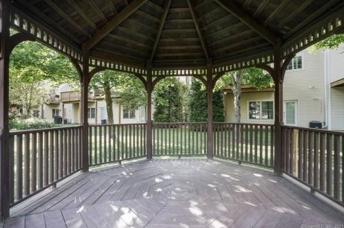 1103 Woodland Hills Dr, Bridgeport CT  06611-6365 exterior