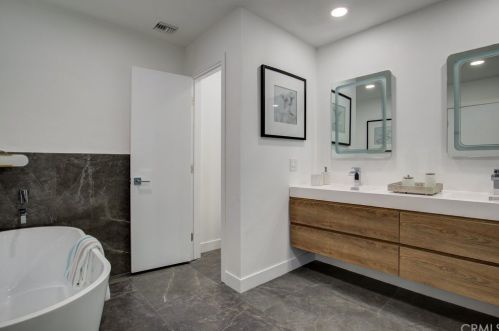 65 Colgate Dr, Rancho Mirage CA  92270-3703 exterior