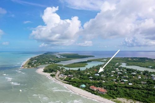 2475 Tropical Way Ct, Sanibel, FL 33957-0020