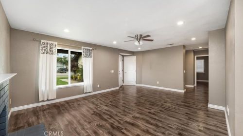 2326 Mtn Wood St, Colton CA  92324-4536 exterior