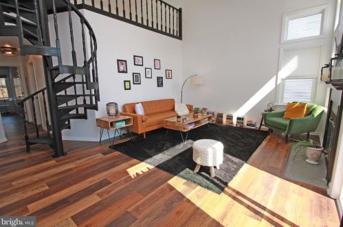 3509 Birch Cir, Wilmington, DE 19808-2937