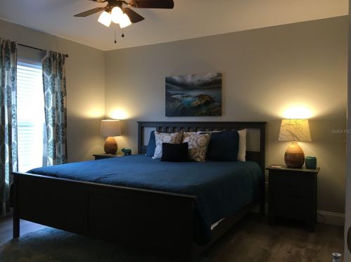 325 Honey Bee Ln, Polk City FL  33868-9168 exterior