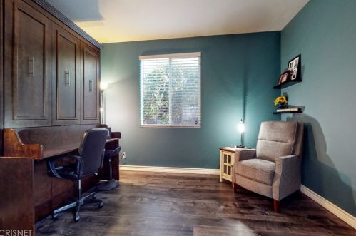 30416 Mallorca Pl, Santa Clarita CA  91384-4787 exterior