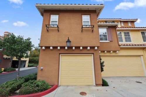 900 Timberwood, Irvine CA  92620-0269 exterior