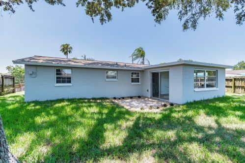 3427 Coldwell Dr, Tarpon Springs FL  34691-4836 exterior