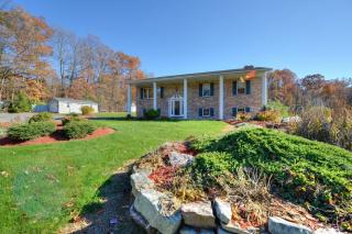 415 Greenbriar Rd, Mansville, PA 17024-9049