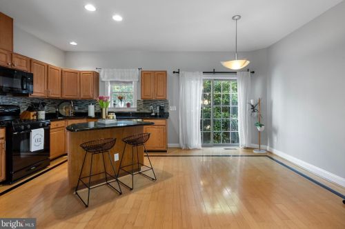 911 Hancock St, Philadelphia PA  19123-2303 exterior