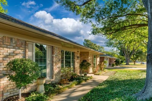 5112 Whistler Dr, Fort Worth TX  76133-5021 exterior