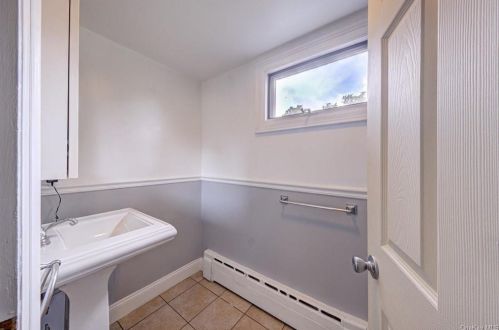 24 Orchard St, Marlborough NY  12542-6149 exterior