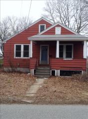 110 Oneco St, Norwich, CT 06360-3438