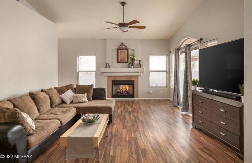 7938 Panamint Dr, Tucson AZ 85743-1184 exterior