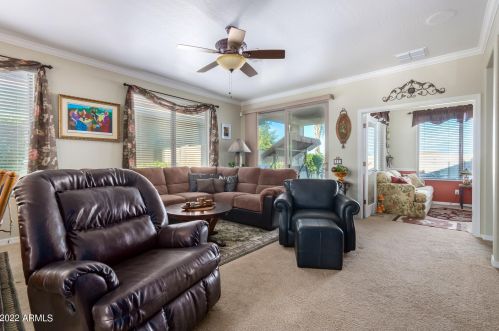 660 Twin Peaks Pkwy, San Tan Valley AZ  85143-5829 exterior