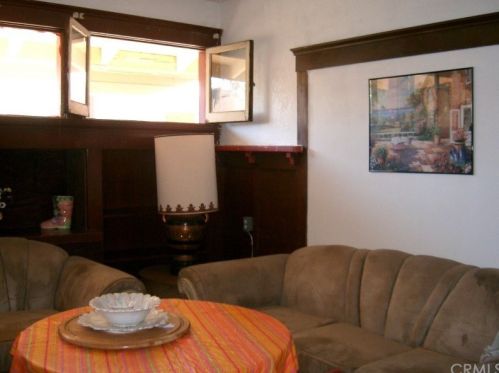 869 F St, San Bernardino, CA 92410-2945
