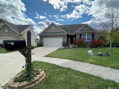 608 White Clover Ct, Englewood, OH 45315-7733