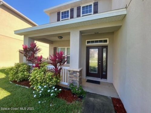 194 Breakaway Trl, Titusville FL  32780-3265 exterior