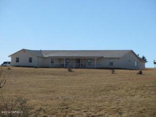 451 Elgin Rd, Canelo, AZ 85611-7517