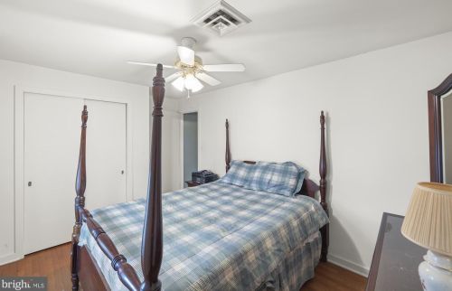 15 Lee St, Hanover PA  17331-1923 exterior