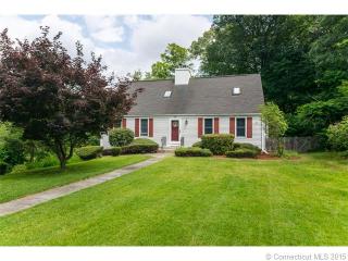 26 Delbon Ln, Avon, CT 06001-3422