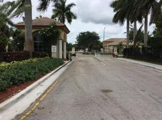 12961 22nd St, Hollywood, FL 33027-2616