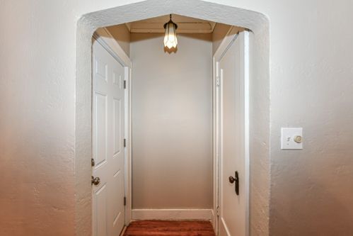 505 Clarke St, Milwaukee WI  53212-2922 exterior