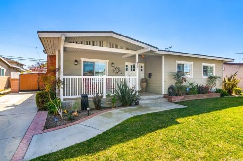 6010 Los Arcos St, Long Beach, CA 90815-2155