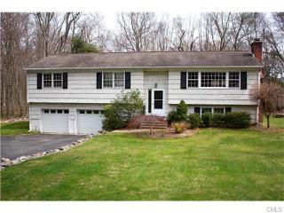 29 Silent Grv, Westport, CT 06880-2228