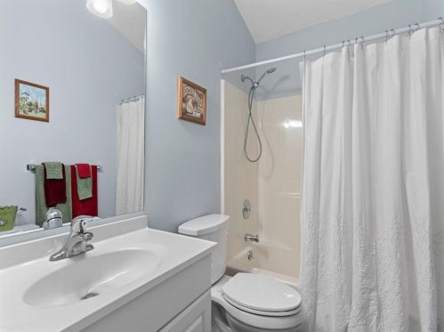 2545 86th Dr, Vero Beach FL  32966-5026 exterior