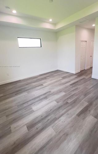 546 Aspen Ave, Lehigh Acres FL 33974-9613 exterior