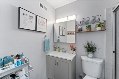 6176 Palau St, Cypress CA  90630-5666 exterior