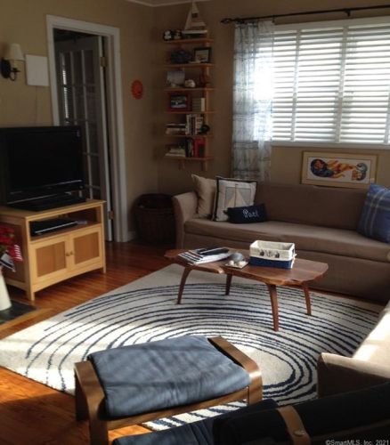 13 Chaucer Ct, Milford, CT 06460-7106