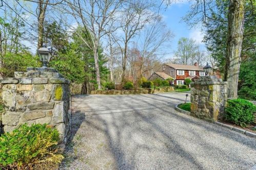 254 Richards Ave, Norwalk, CT 06850-2727