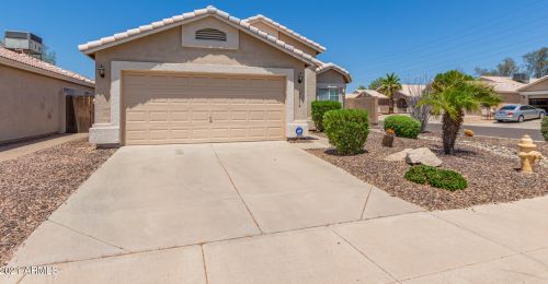 3514 Via Del Sol Dr, Glendale, AZ 85310-5027