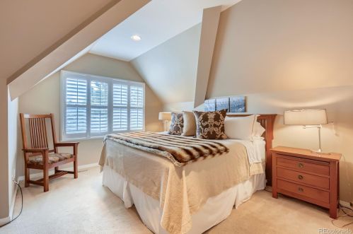 124 Jackson St, Denver CO 80210-6616 exterior