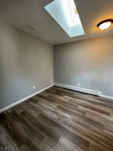 1029 Chandler Ave, Roselle NJ  07203-2746 exterior