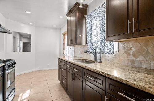 1404 Marbury St, West Covina CA  91791-1205 exterior