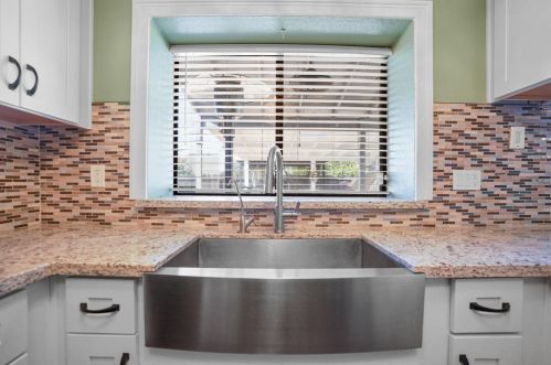 937 Bordeaux Dr, Modesto CA  95351-4433 exterior