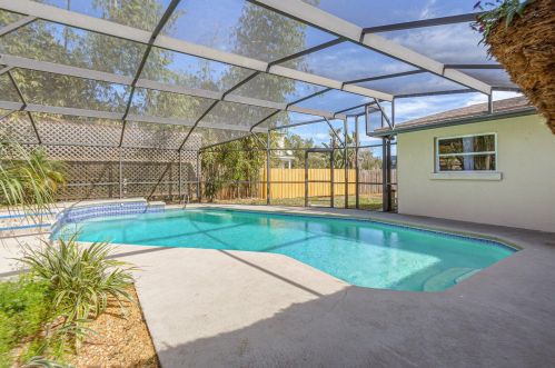 2445 Keiser Ct, Titusville FL  32780-4837 exterior