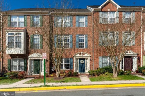 16416 Steerage Cir, Woodbridge, VA 22191-6022
