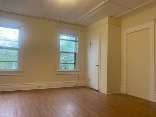 85 Hamilton St, Poughkeepsie NY  12601-4426 exterior