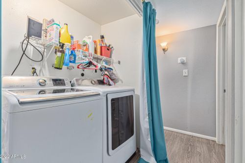 5222 41st Dr, Phoenix AZ  85019-2411 exterior