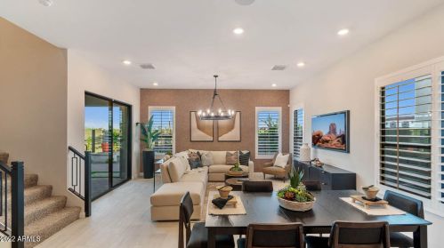 5112 Woodridge Dr, Scottsdale AZ  85254-7504 exterior