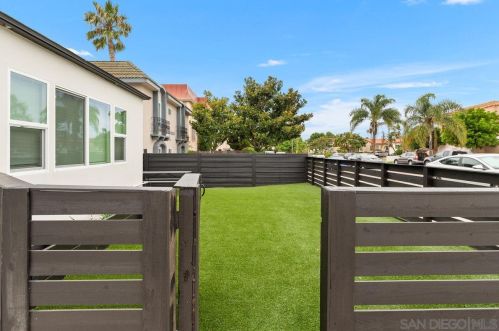 1671-75 Diamond St, San Diego CA exterior