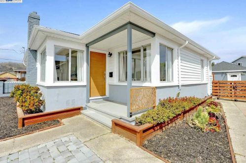 128 Mulberry Ave, South San Francisco, CA 94080-4529